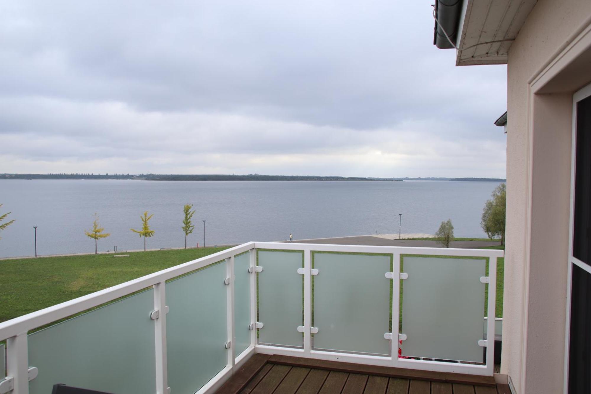 Im Palais Am Am Goitzschesee * Bitterfeld-Wolfen